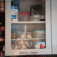 Шкаф навесной со стеклом 1 дверь Греция BMS